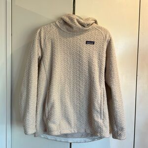 Patagonia hooded pullover
